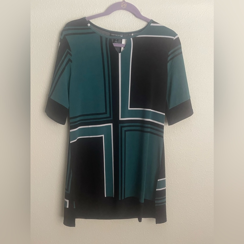 ANTTHONY ORIGINAL WOMENS TOP